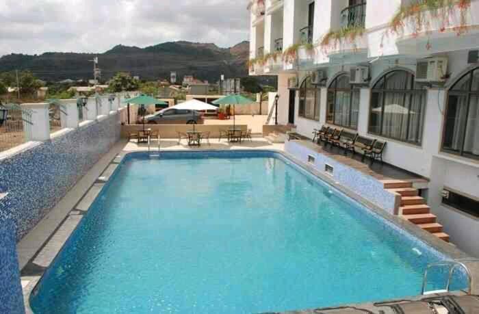Treebo Reveniir Resort Lonavala Luaran gambar