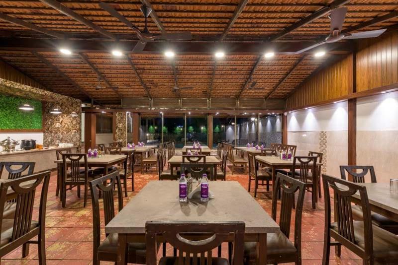 Treebo Reveniir Resort Lonavala Luaran gambar