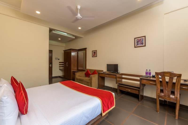 Treebo Reveniir Resort Lonavala Luaran gambar