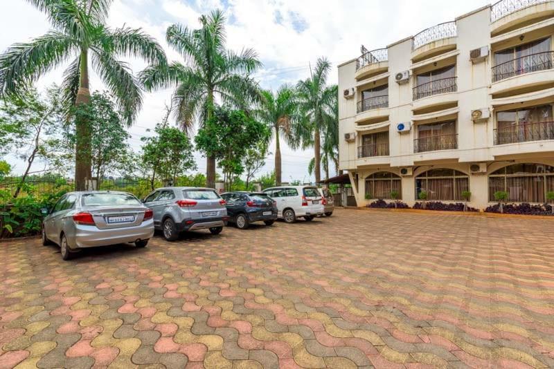 Treebo Reveniir Resort Lonavala Luaran gambar