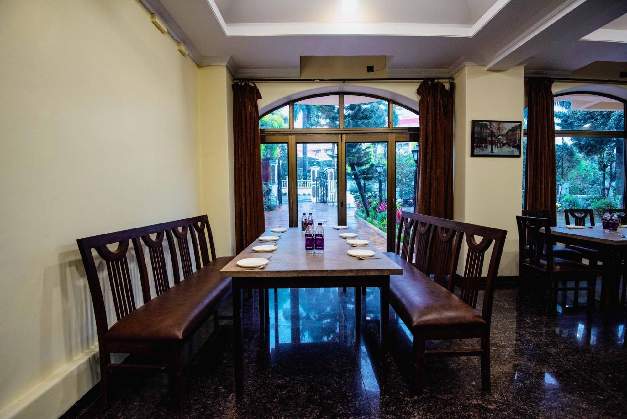 Treebo Reveniir Resort Lonavala Luaran gambar