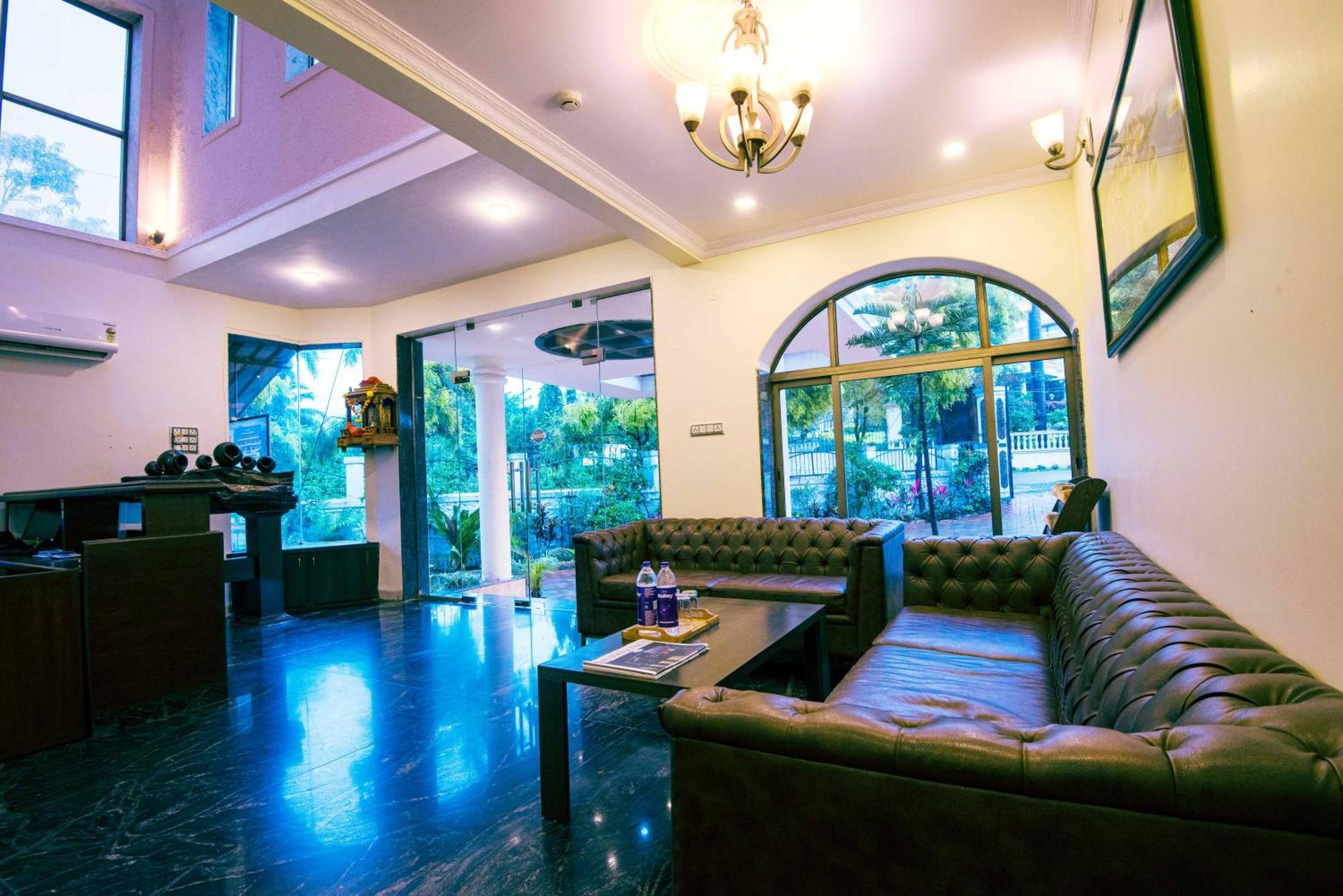 Treebo Reveniir Resort Lonavala Luaran gambar