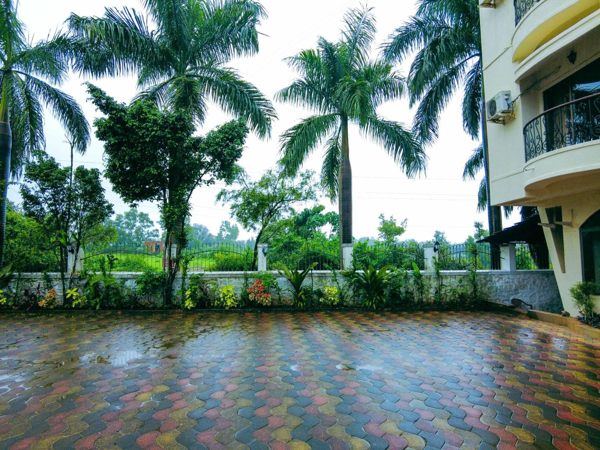 Treebo Reveniir Resort Lonavala Luaran gambar