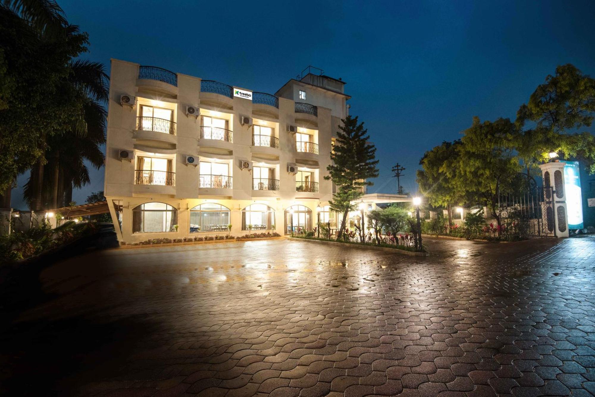 Treebo Reveniir Resort Lonavala Luaran gambar
